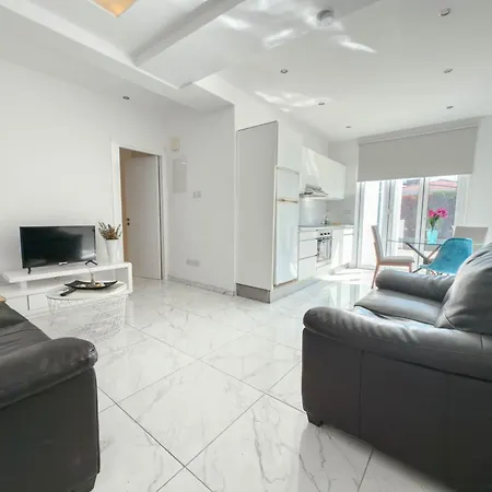 Apartment Nissi49 Boutique *
