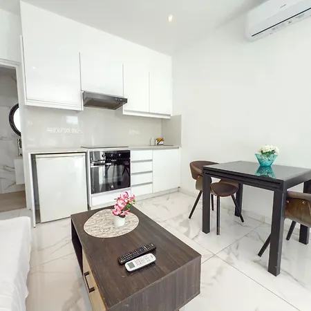 Nissi49 Boutique * Ayia Napa